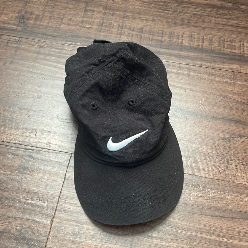 Child Nike Velcro snap hat